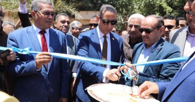 صور.. محافظ سوهاج يفتتح مدرسة نجع الشعارنة الإبتدائية بتكلفة 6.7 مليون جنيها