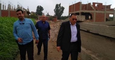 صور.. محافظ الشرقية يأمر بإستكمال تنفيذ إزالة التعديات على الأراضى الزراعية