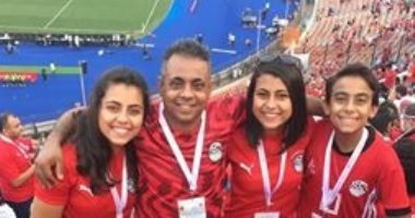 "رجعنا الاستاد".. "نادى" يشارك بصور مع عائلته خلال تشجيع منتخب مصر 