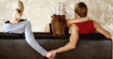 لو بيلعب بديله.. خبيرة علاقات تكشف طرق التعامل مع الرجل الخائن