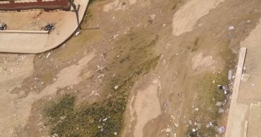 مياه الصرف الصحى تحاصر سكان شارع بالعاشر من رمضان