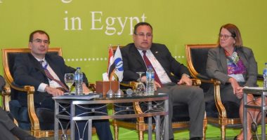 محافظ الإسكندرية: تطوير منطقة محطة الرمل على غرار الاستاد