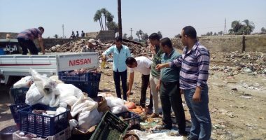 صور..  ضبط 9 طن و890 كيلو دقيق مدعم قبل بيعه بالسوق السوداء فى سوهاج