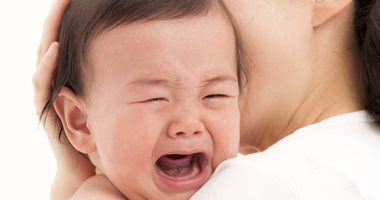 لو سنة أولى أمومة.. اعرفى إزاى تهدى طفلك لما يعيط  