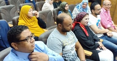 صور .. تدريب العاملين بجامعة بنها على مواجهة الحرائق والوقاية منها 