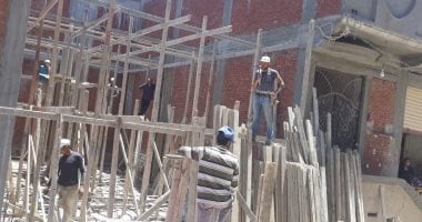 صور.. حملات مكثفة للتصدى للبناء المخالف وإشغالات الطريق شرق الاسكندرية