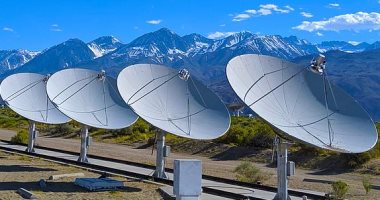 العلماء يتتبعون إشارة غامضة تكشف عن مجرة تبعد 7.9 مليار سنة ضوئية