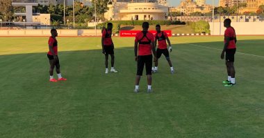 منتخب الكاميرون يؤدى مرانه الأول فى الإسكندرية استعدادًا لـ نيجيريا.. صور 
