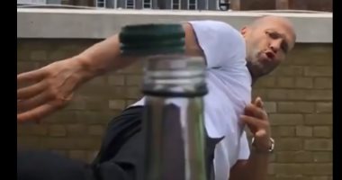 فى انتظار ويل سميث وبيكهام.. شوف تحدى الزجاجة اللى جنن النجوم × 7 فيديوهات