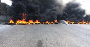 لبنان تطفئ "جمر الطائفية" قبل الاشتعال.. السيطرة على أحداث منطقة الجبل لوأد فتنة الدروز والمسيحيين.. رئيس حزب القوات اللبنانية يدعو للتمسك بالمصالحة.. وعون: لن نسمح بالعودة إلى الوراء.. والحرب طويت بلا رجعة