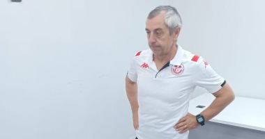 مدرب تونس يزور ملعب الإسماعيلية قبل مواجهة غانا.. صور
