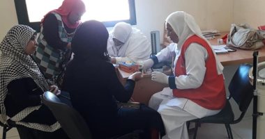 فحص 3 آلاف سيدة في حملة الكشف عن سرطان الثدي بأسيوط