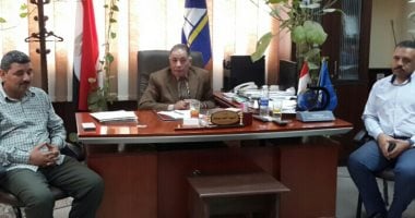 وكيل تعليم دمياط يبحث استعداد المدارس الثانوية لاستقبال العام الدراسي الجديد