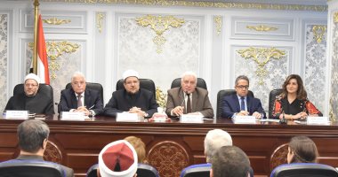 5 شروط لمنح ترخيص الظهور الإعلامى لرجال الدين.. تعرف عليها 