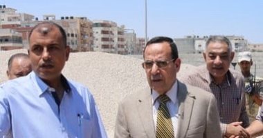 صور .. محافظ شمال سيناء يتفقد عدد من مشروعات المياه بالعريش