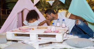 ماذا قال كريم فهمى لابنته على حسابه بموقع انستجرام؟