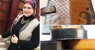 صور.. قصة نجاح سيدة فى تصنيع المشغولات الجلدية بإعادة تدوير المخلفات