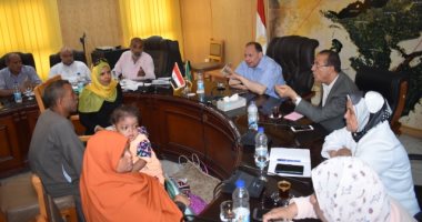 صور .. محافظ الفيوم يعقد اللقاء الأسبوعى لخدمة المواطنين