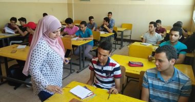 بدء برنامج تنمية مهارات طلاب مدرسة الضبعة النووية في اللغتين الإنجليزية والروسية