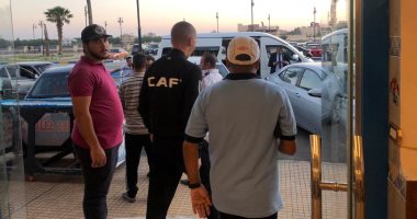 عزومة سمك لحكام مباراة غانا وتونس بالإسماعيلية.. صور