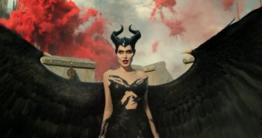 فيديو وصور.. ديزنى تطرح كواليس تحضيرات أنجلينا جولى لشخصية Maleficent 