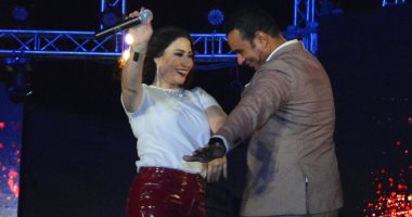 صور.. بوسى ومحمود الليثى يشعلان حفلات الساحل الشمالى