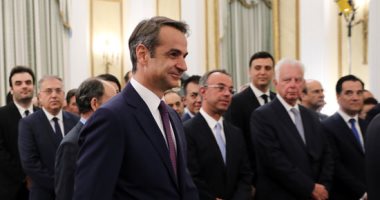 الحكومة اليونانية الجديدة تؤدى اليمين الدستورية