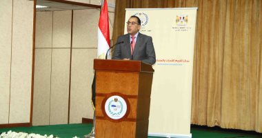 صور.. رئيس الوزراء: الجدارة والمهارة والتميز السبيل الوحيد لتولى الوظائف العامة 