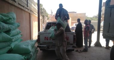 صور.. ضبط 6 طن دقيق مدعم بأبنوب قبل الإتجار بها فى السوق السوداء