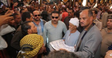 لإنهاء خصومة ثأرية.. جلسة صلح "القودة" بين عائلتى الفوايد والصبارى بقنا