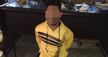 ضبط عاطلين بحوزتههما سلاح نارى و39 قطعة حشيش و25 لفافة هيروين فى الغربية 
