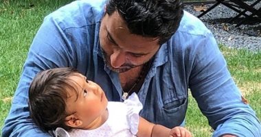 فيديو.. شاهد الدروس الأولى مما يتبعه وسام بريدى مع ابنته "بيلا"
