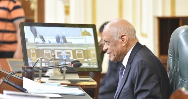 البرلمان يوافق على رفع الحصانة عن النائب صلاح عيسى لاستغلال نفوذه ..صور