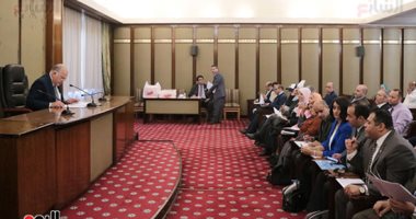"طاقة البرلمان" تنتهى من مناقشة مشروع قانون "الموارد الأحيائية"