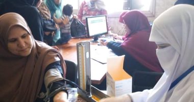 محافظ دمياط: إقبال السيدات على إجراء الفحوصات الطبية ضمن مبادرة دعم صحة المرأة