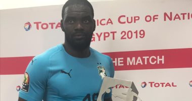 حارس الأفيال أفضل لاعب فى مباراة كوت ديفوار و الجزائر 