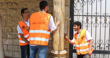 طلاب السياحة والفنادق بجامعة المنصورة فى مبادرة "المنصورة جميلة" 
