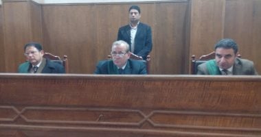 تأجيل محاكمة 3 متهمين بسرقة ربة منزل بالإكراه بمدينة نصر لـ 19 أبريل