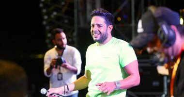 صور.. حفل ناجح لـ محمد حماقى بالسعودية فى رابع تجاربه هناك 