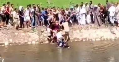 انتشال جثمان غريقين بكفر الشيخ
