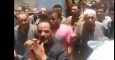 فيديو.. زغازيد بجنازة متصوف بالشرقية.. والطرق الصوفية: مشهد مرفوض ولا يتبعنا