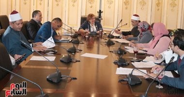 ممثل الأوقاف بالبرلمان: نتجاوب مع طلبات النواب لفرش المساجد وفقا للإمكانيات