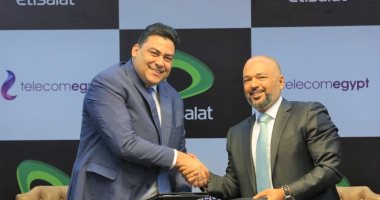  "المصرية للاتصالات" توقع 4 اتفاقيات مع "اتصالات مصر" لتقديم خدمات الصوت الثابت الافتراضى