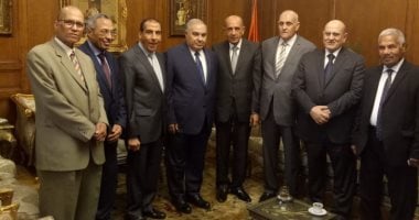 وفد من قضاة مجلس الدولة يزور المحكمة الدستورية والنقض لتهنئة رؤسائها