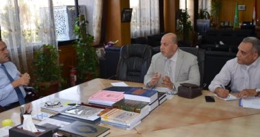 محافظ الإسماعيلية يوجه بالتوسع فى المشروعات الصغيرة والمتوسطة