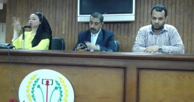 "آداب المنصورة" تناقش أسباب الزواج السعيد بمبادرة مودة
