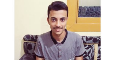 صور.. أحمد الأول أزهرى: والدى بشرنى فى المنام بحصولى على المركز الأول