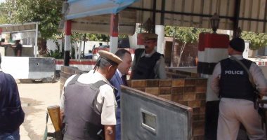 صور.. مدير أمن المنوفية يتفقد الخدمات الأمنية بمدينتى شبين الكوم وقويسنا 