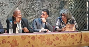 مثقفون: رواية رسالة النور لـ محمد طرزى تبحث فى علاقة المثقف بالسلطة