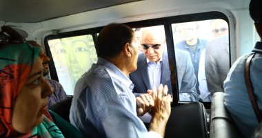 محافظ الجيزة: إلغاء تراخيص السرفيس لـ 20 سيارة مخالفة لتعريفة الأجرة